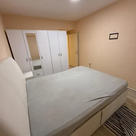 Jana's Apartment *